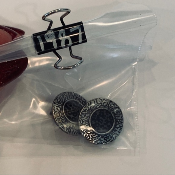 💐5/25 clip on classic round cheetah print silver - Picture 6 of 6